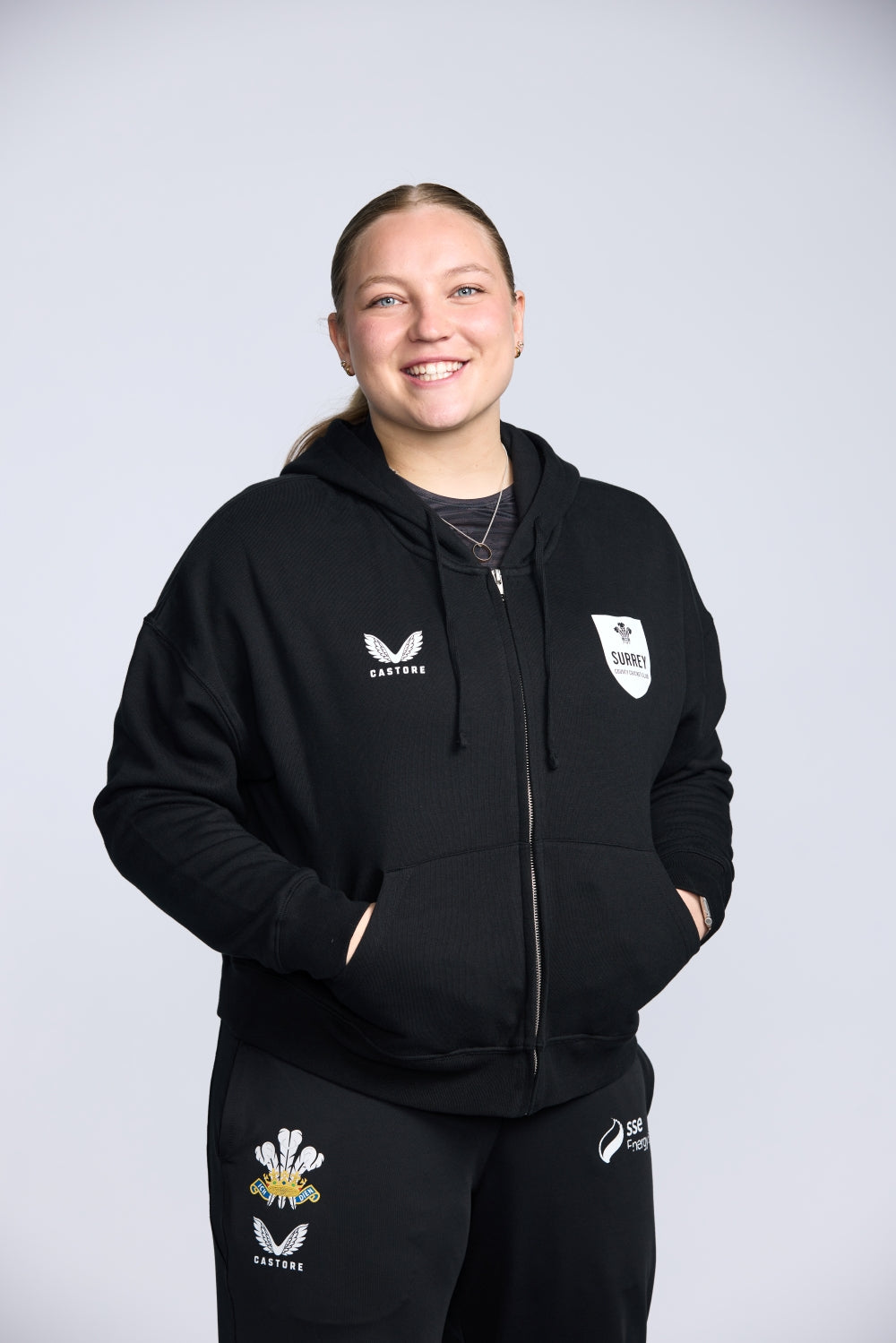 2026 Surrey Castore Women's Cropped Hoodie