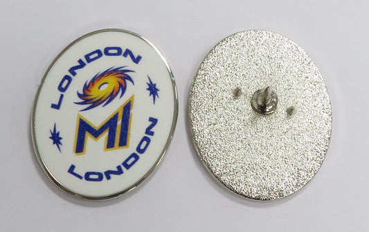 MI London White Oval Pin Badge