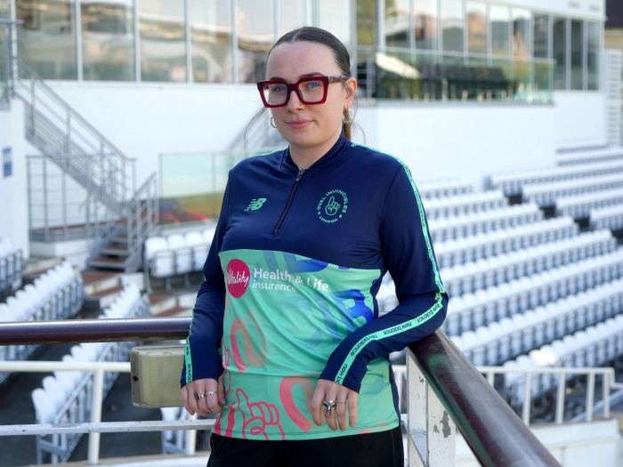 2025 Oval Invincibles Training Quarter Zip Women